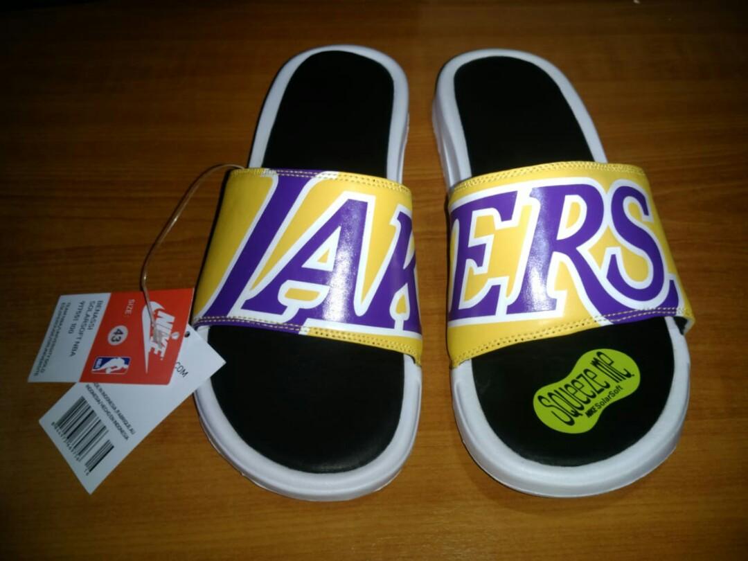 nike nba slippers