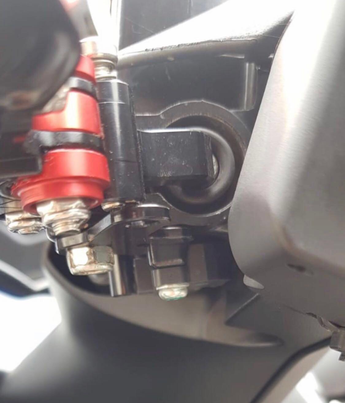 Yamaha Xmax 300 Brake Lever w/Rear Brake Locking Function, Motorcycles