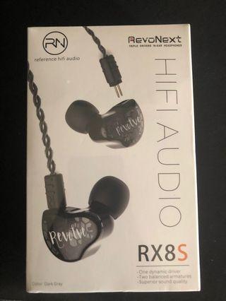 BNIB RevoNext RX8S(Clear Black)