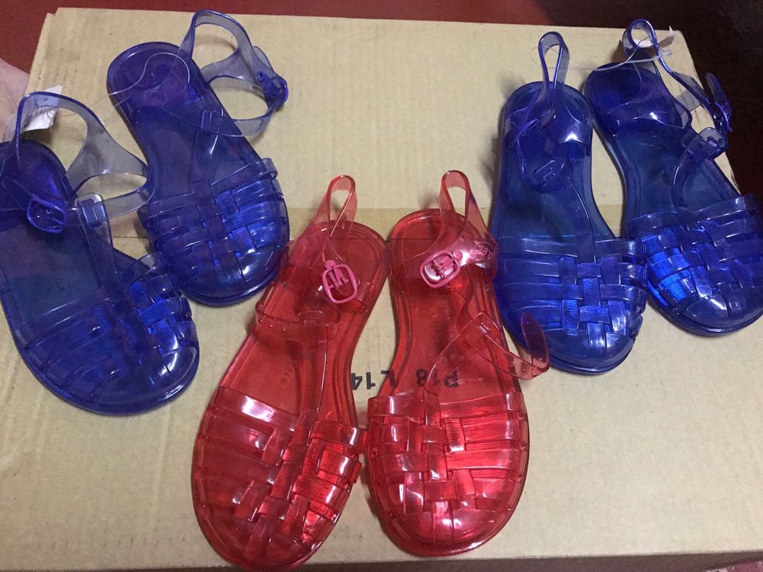 gap jelly shoes