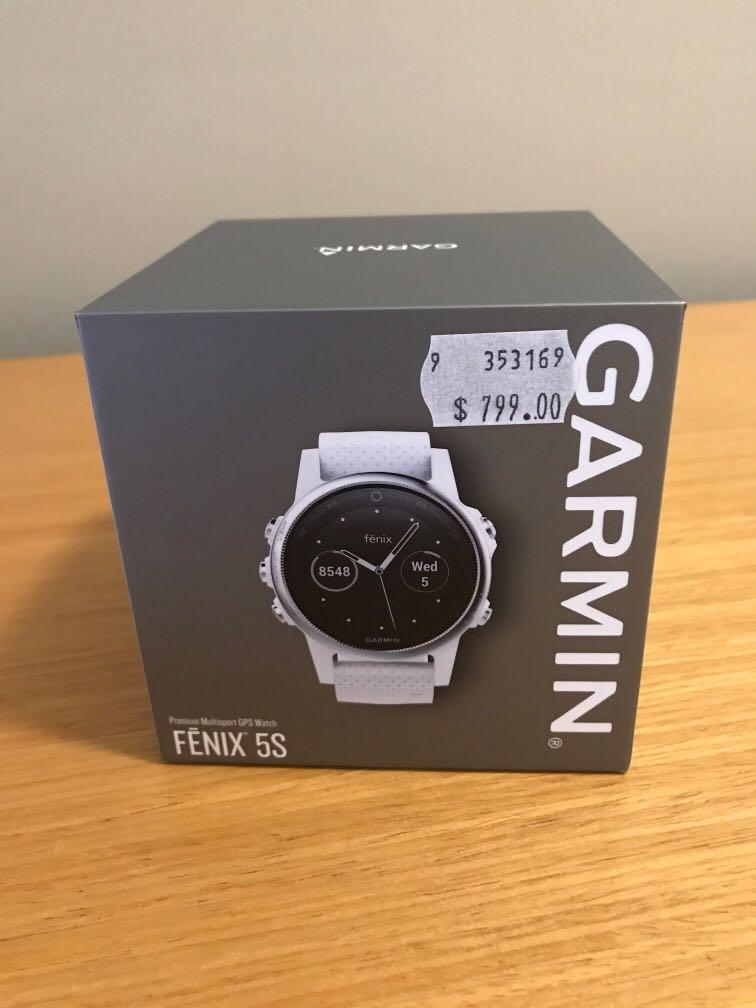 garmin fenix 5s white with carrara white band
