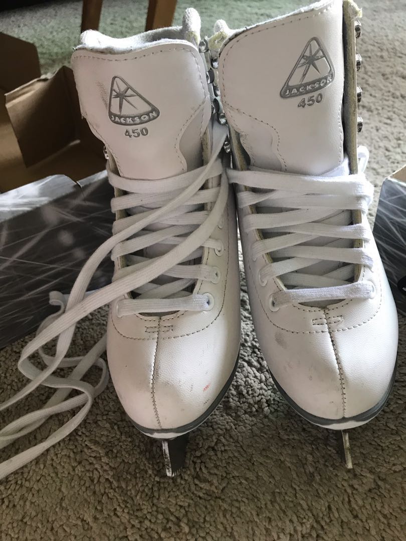 Ice skates, Babies & Kids, Babies & Kids Fashion on Carousell