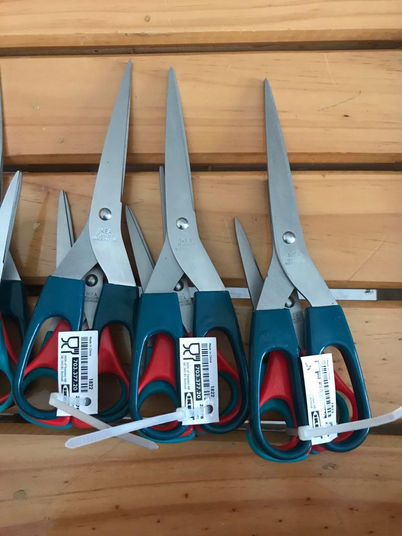 Ikea Trojan Scissors (Category: Knives & Chopping Boards) located in Rodriguez. Submitted by she_finds (Listing ID 228145987, Image 2). Description: Set of 3 ikea.