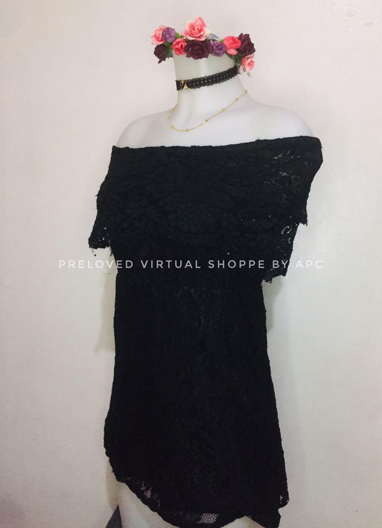 Lace Offshie Dress (Category: Dresses) located in Valenzuela. Submitted by fcastillo02 (Listing ID 228151997, Image 1). Description: P130 Lace offshie Dress Small to medium Vguc #caroujamba.
