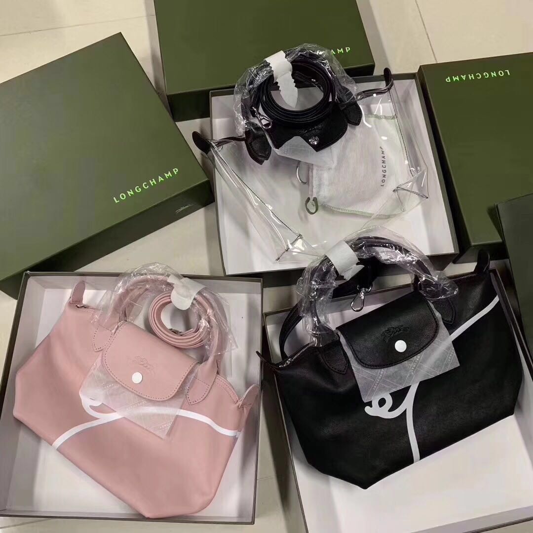Longchamp sales 2019 pig