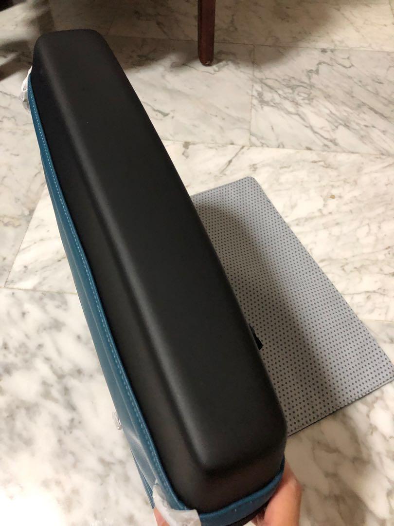 Moleskin messenger / laptop bag, Computers & Tech, Laptops & Notebooks