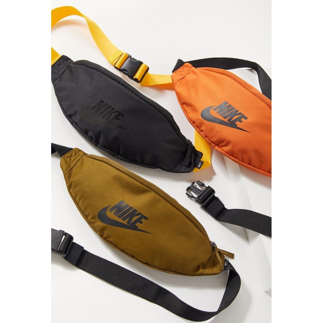 nike belt bag for women