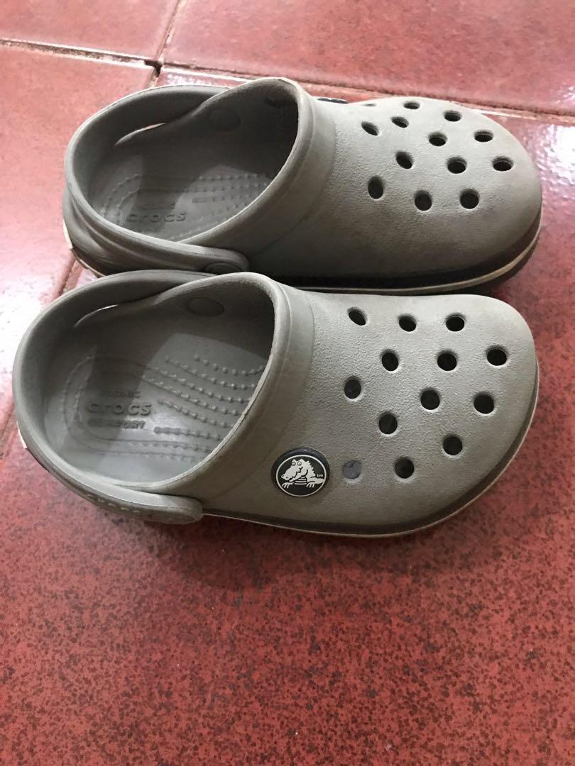 sandal crocs anak original