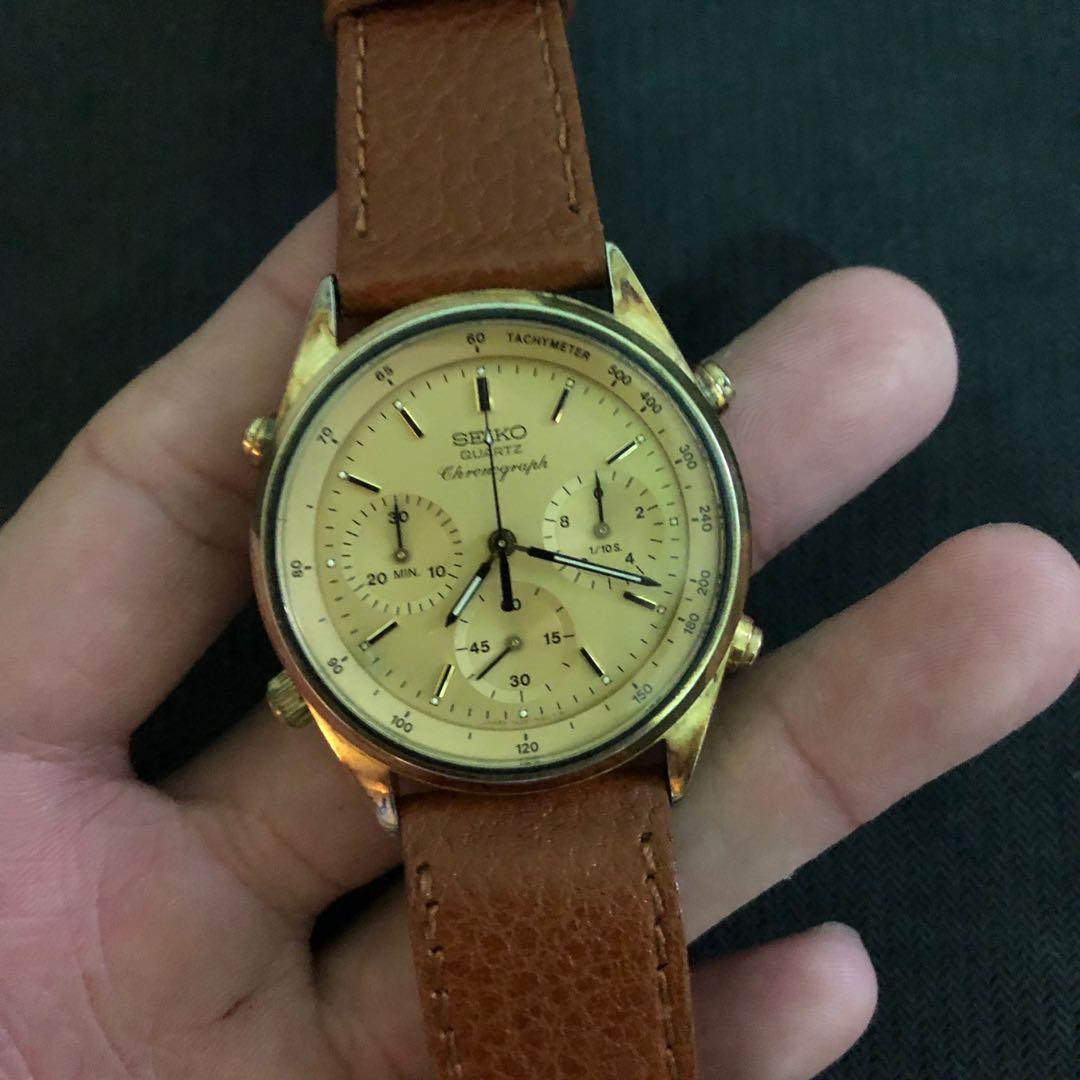 Seiko quartz chronograph 7A28-7029, Men's Fashion, Watches & Accessories,  Watches on Carousell