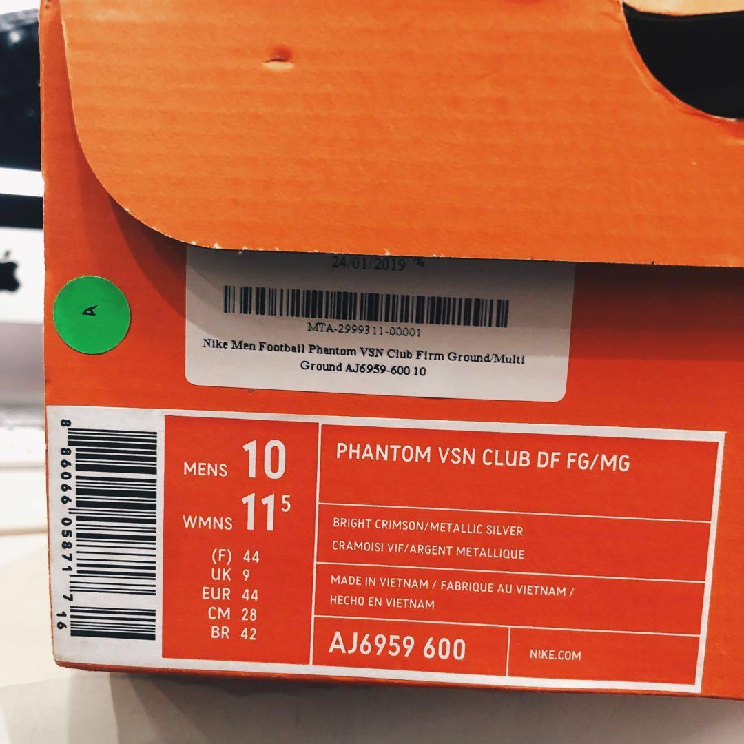 Sepatu Bola NIKE PHANTOM VSN CLUB DF FG/MG