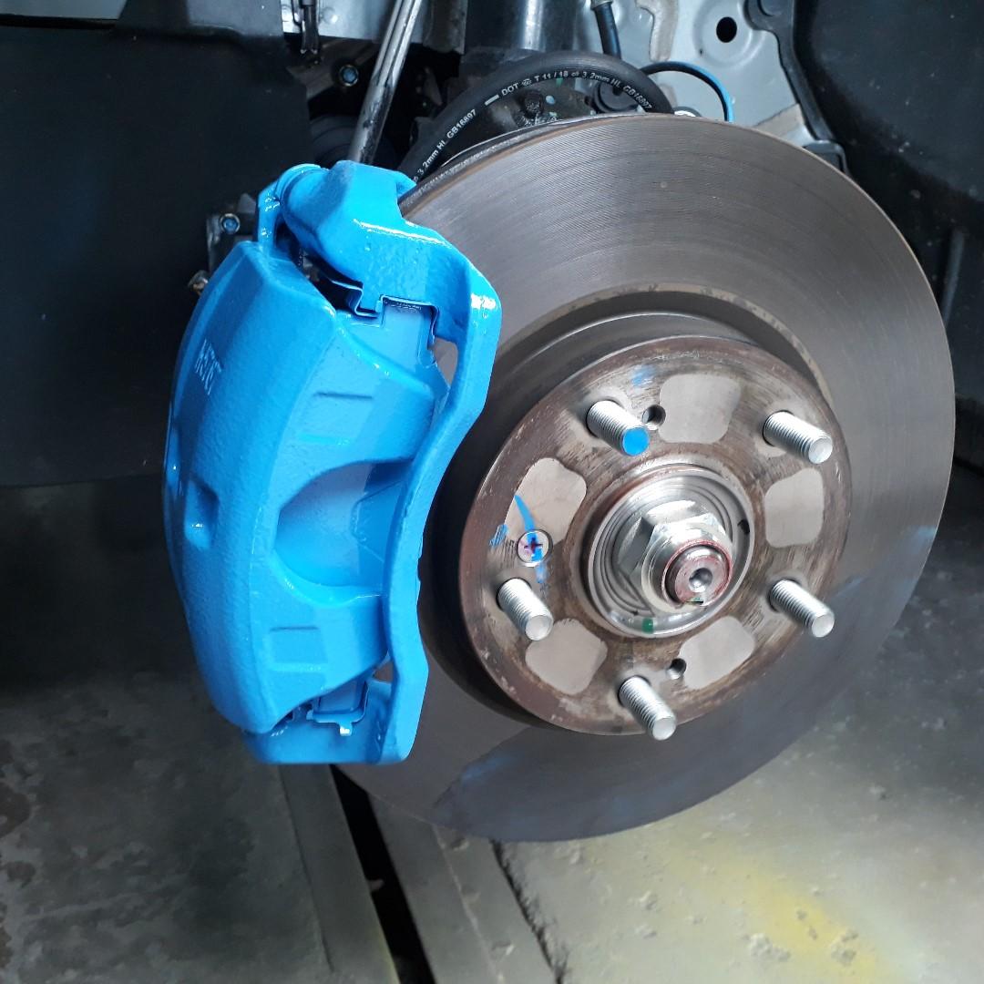 Spray Paint Brake Caliper Car Accessories Tyres Rims On Carousell