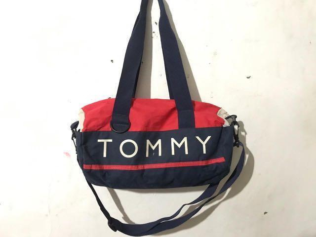 tommy hilfiger travel case