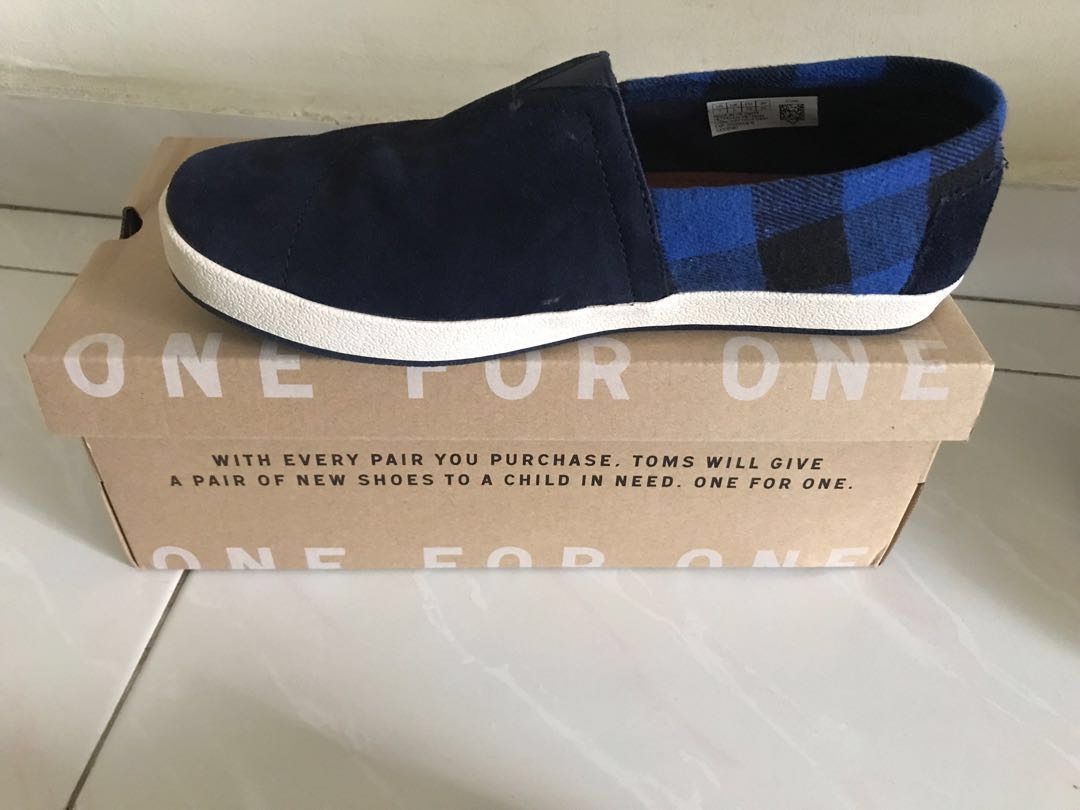 toms avalon navy