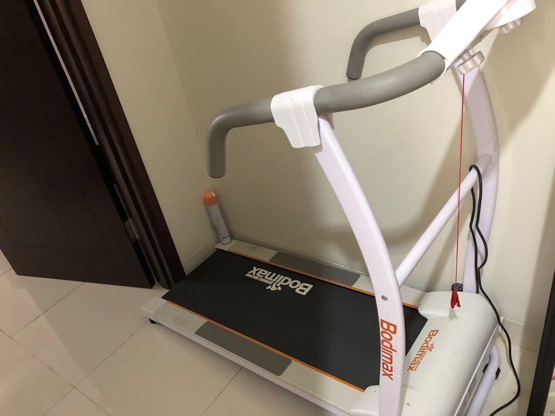 Treadmill bodimax on sale