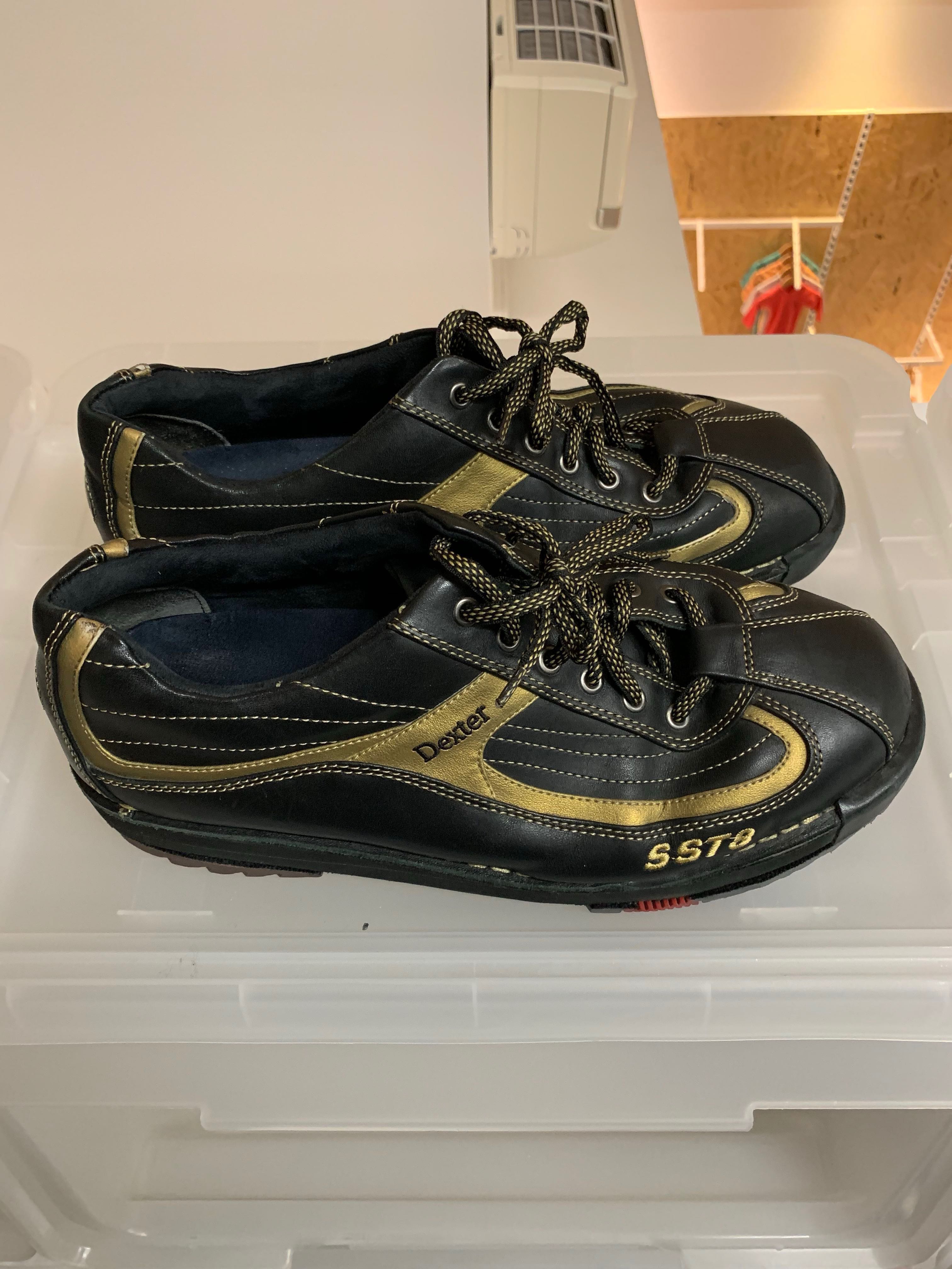 Gold dexter bowling shoes hotsell