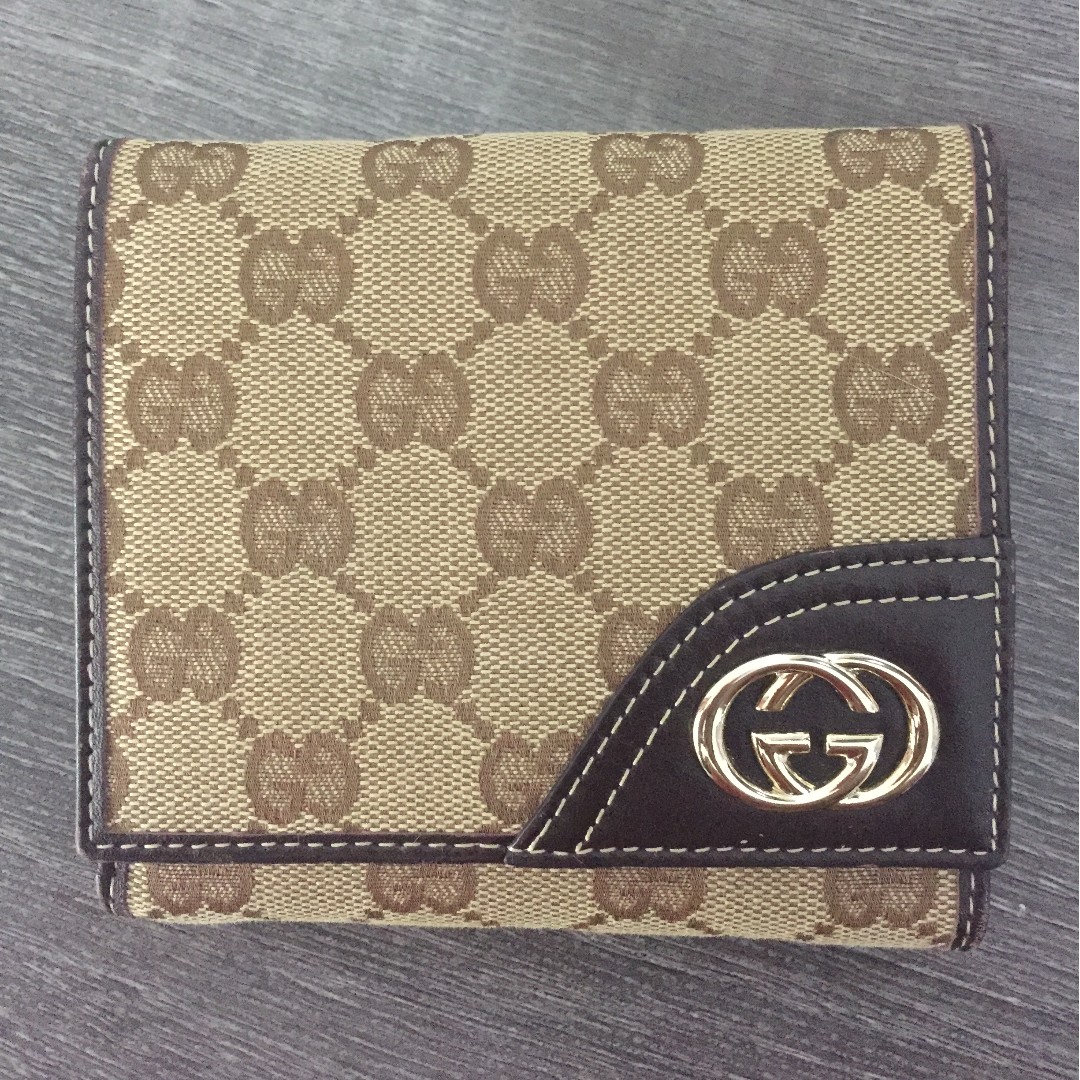 used gucci wallet