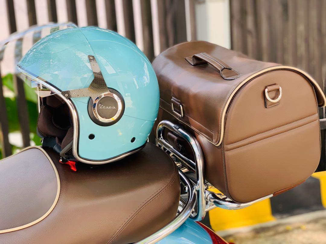Vespa 70th discount anniversary helmet