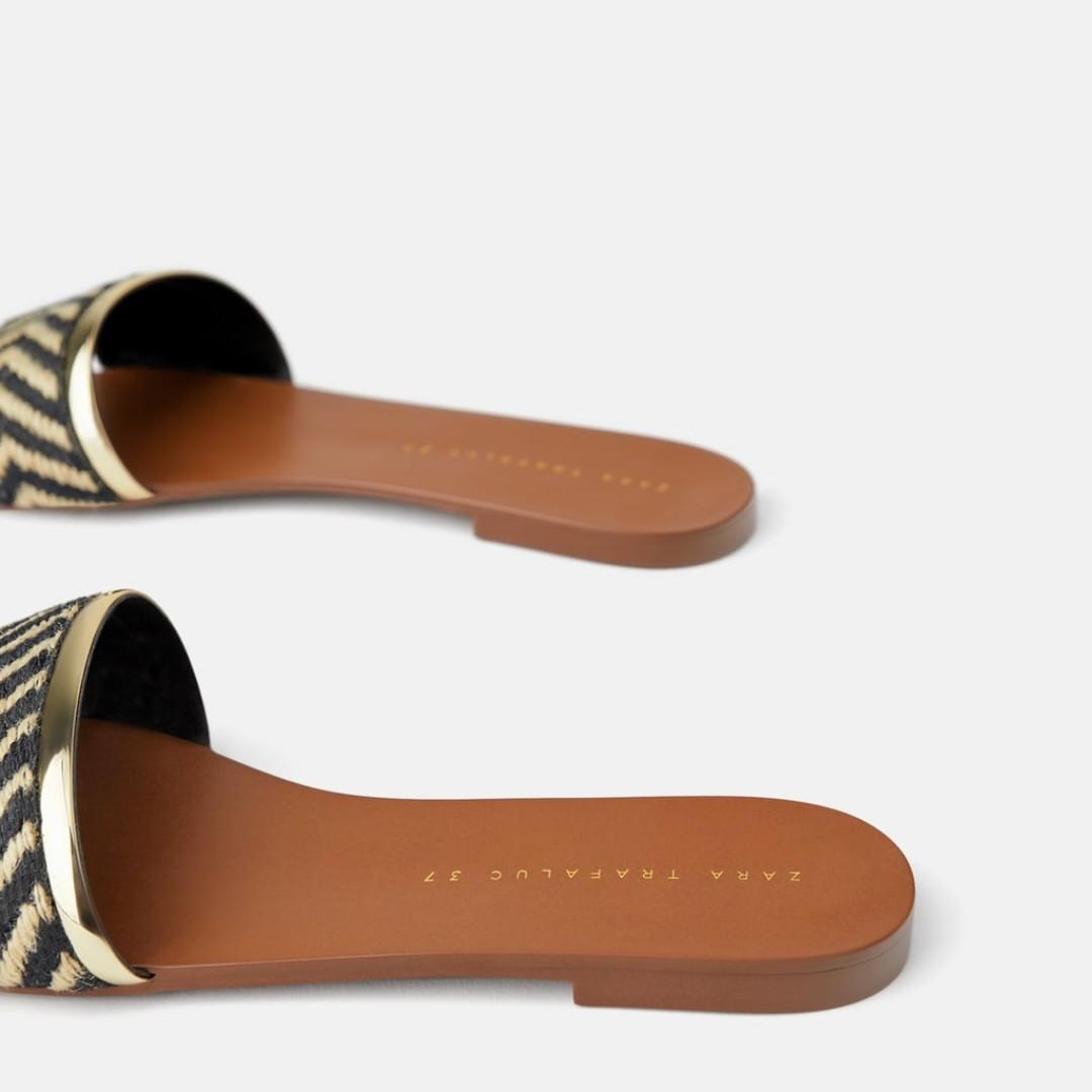 ZARA FLAT NATURAL SANDALS