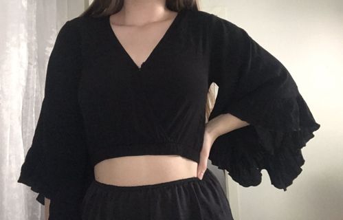 (Category: ) located in . Submitted by nique_leayr (Listing ID 214794351, Image 1). Description: .