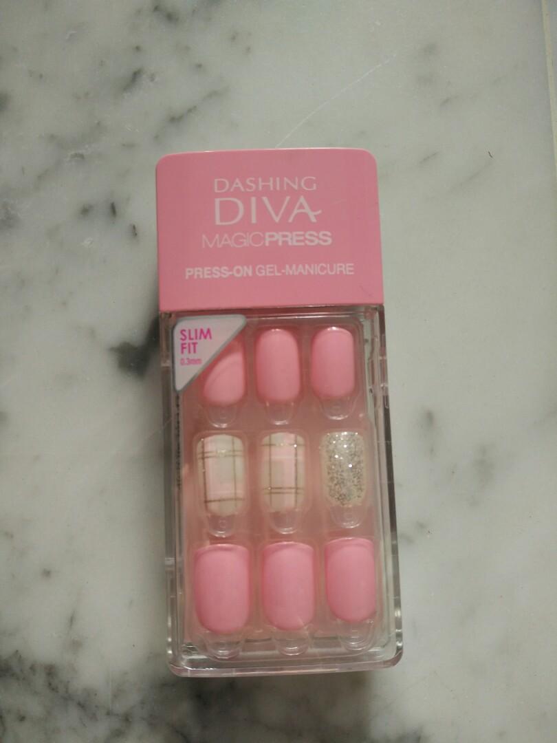 Dashing Diva Press On Gel Manicure Health Beauty Hand Foot Care On Carousell