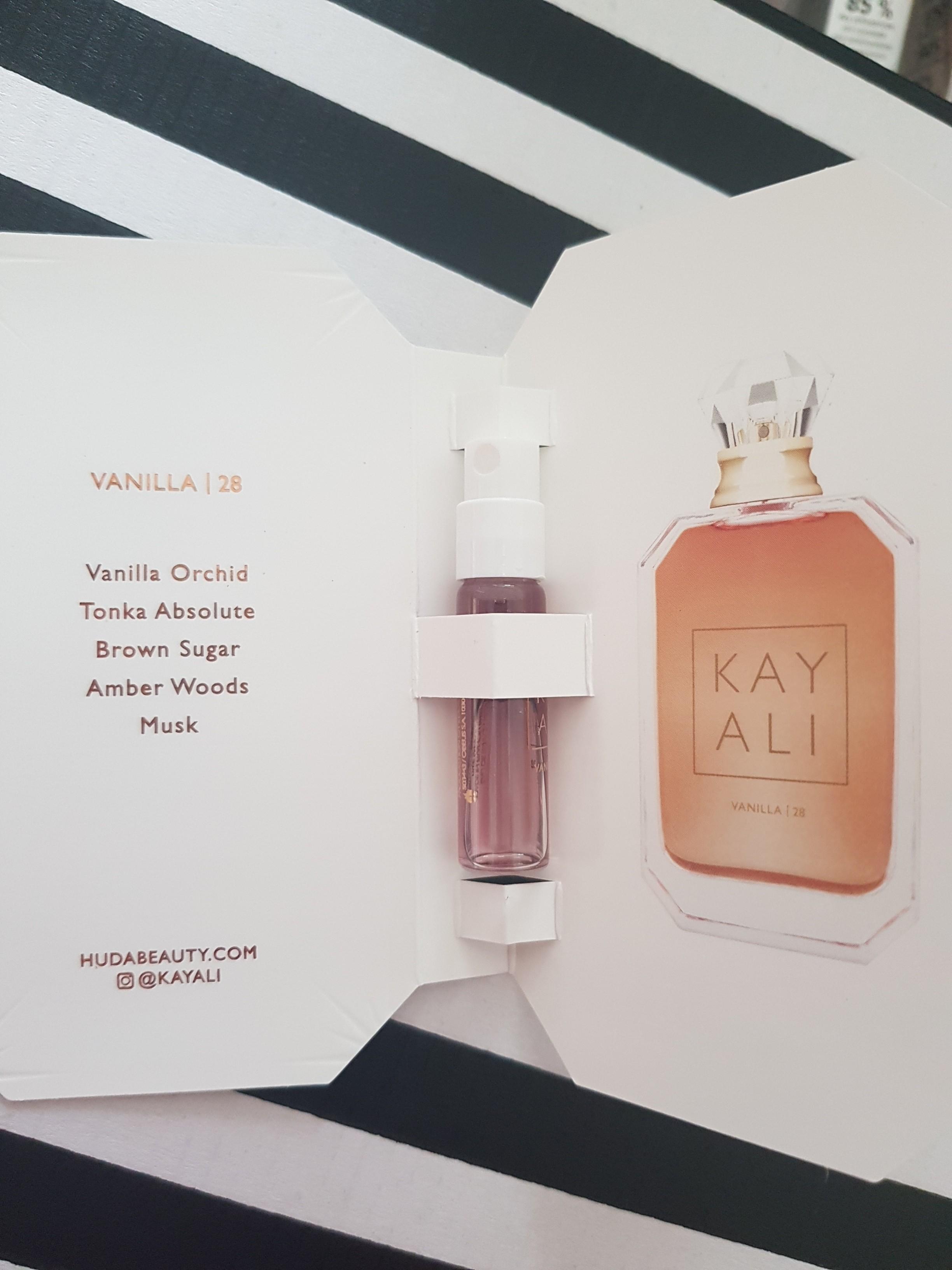 Kayali vanilla on sale sample