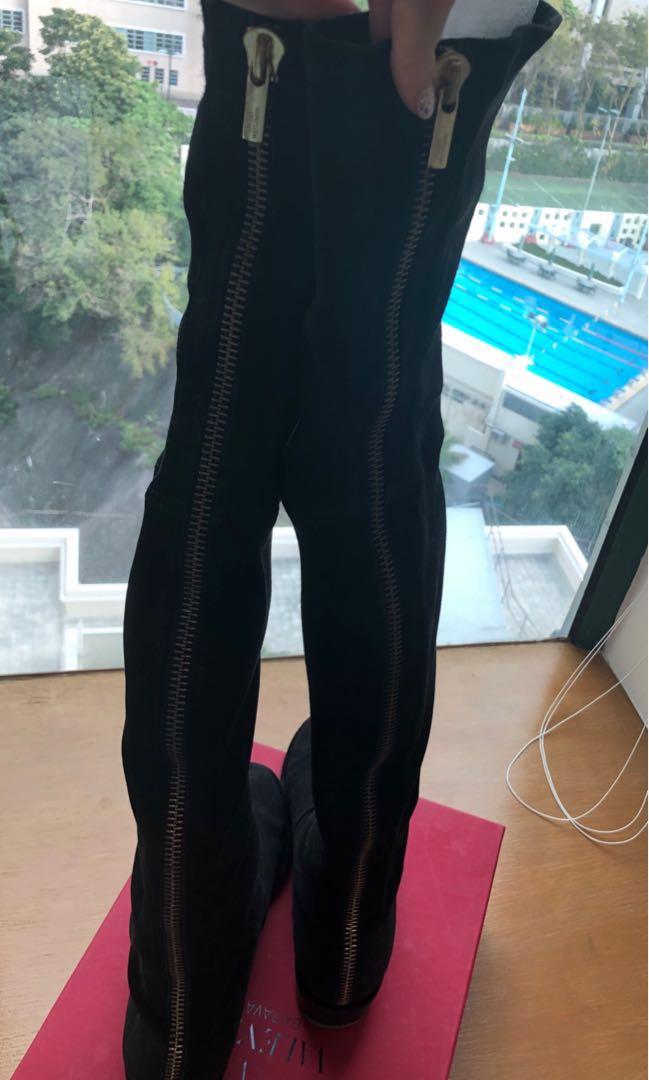 stuart weitzman lowland boot sale
