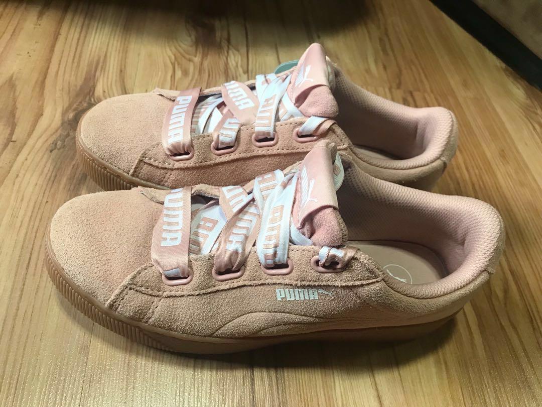 Puma vikky platform 2025 ribbon sneakers