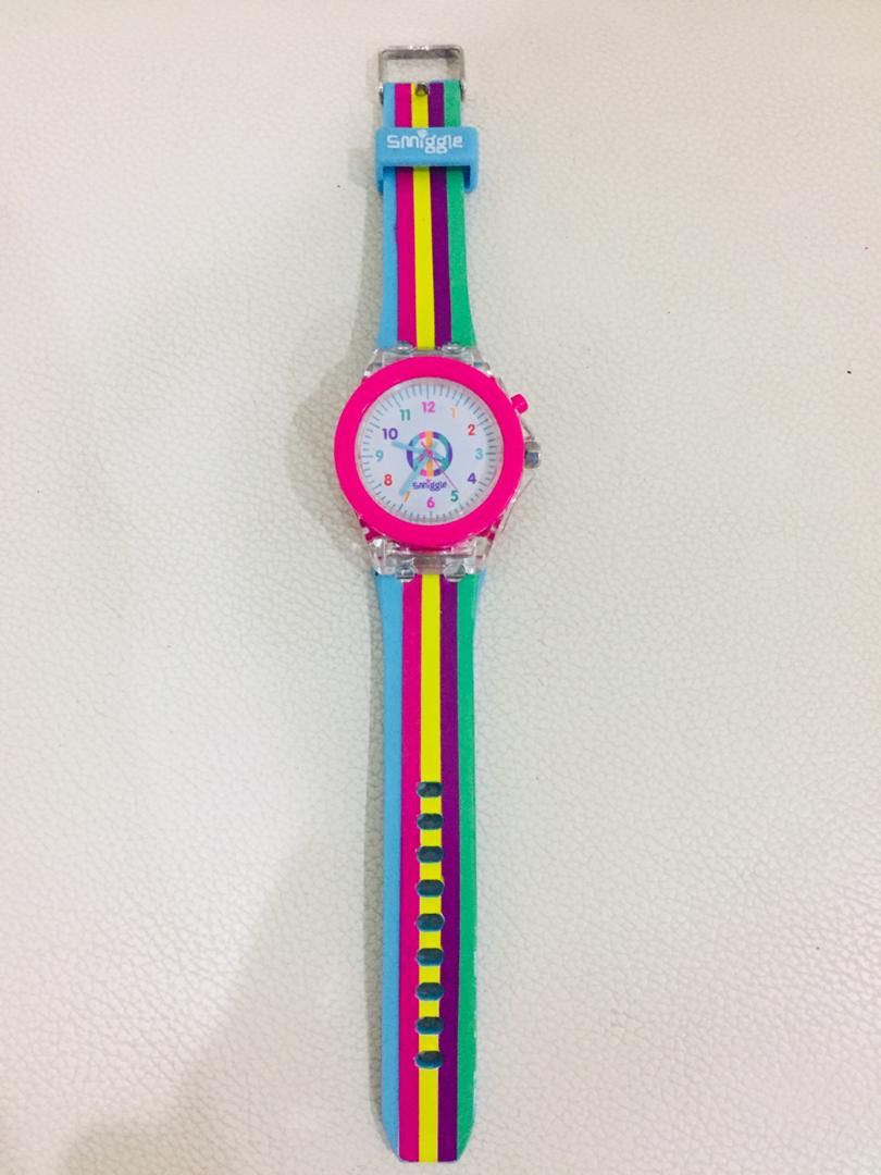 Smiggle watch, Women's Fashion, Watches & Accessories, Watches on Carousell