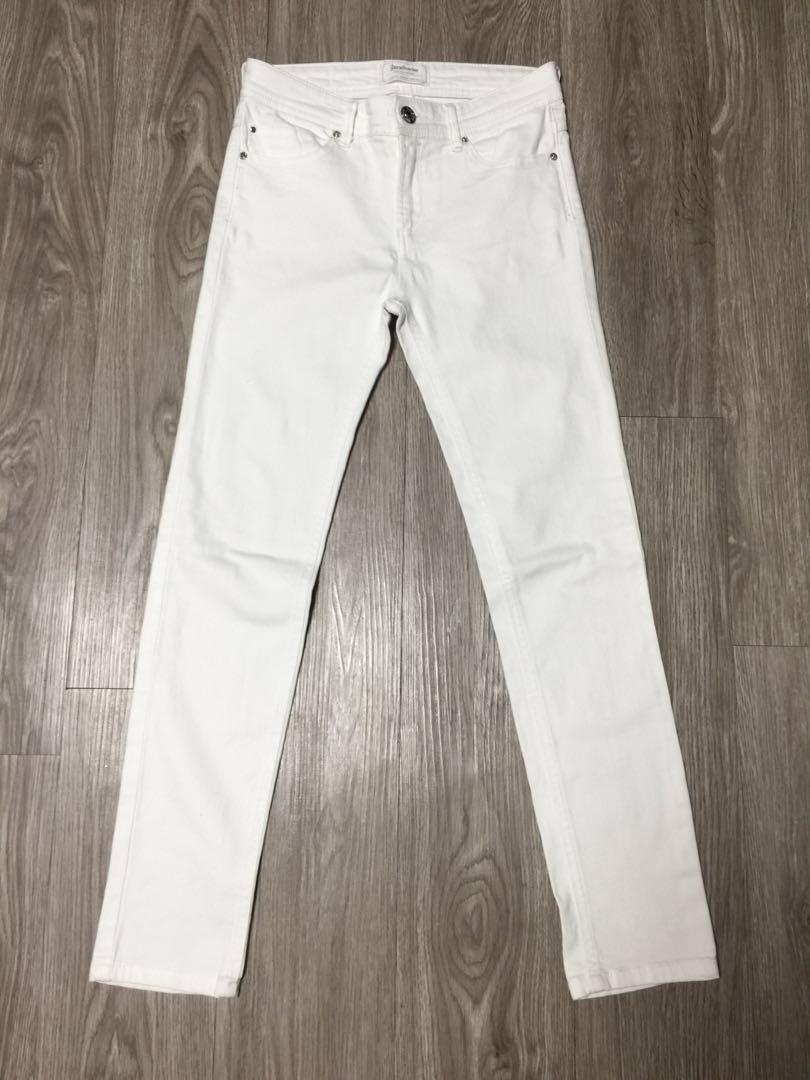 stradivarius white jeans