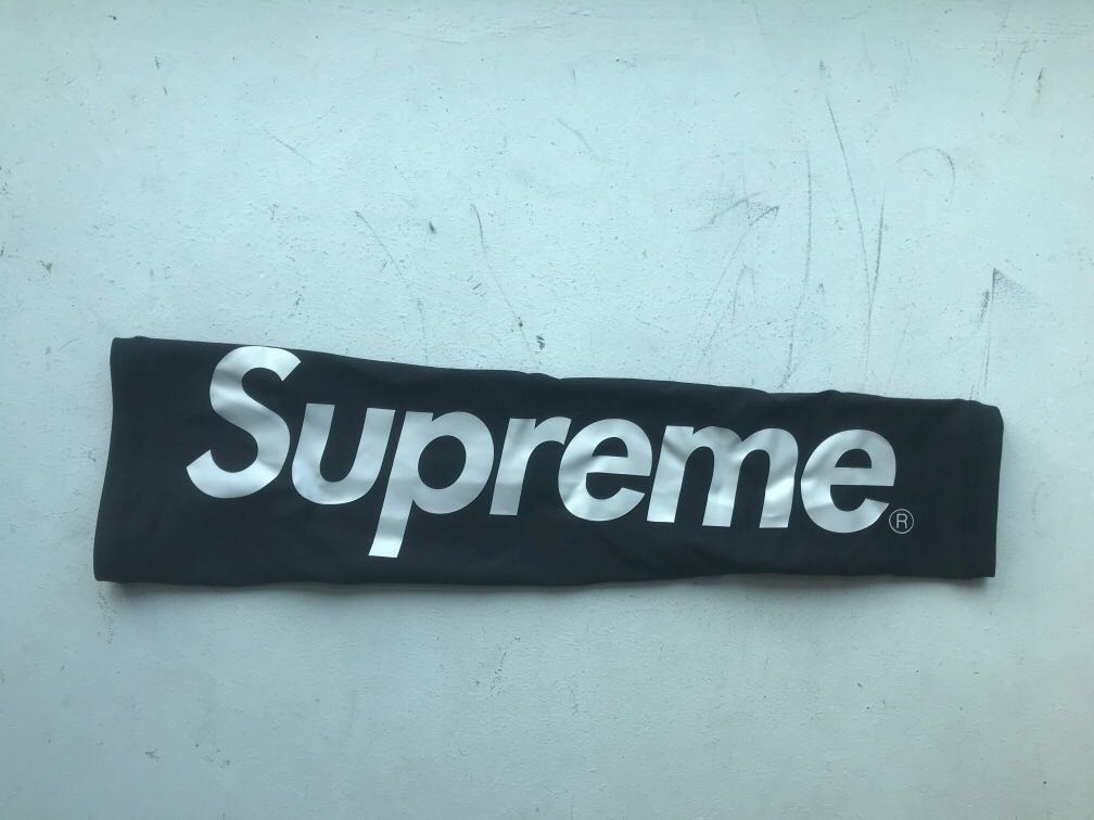 Supreme shooting sales sleeve black