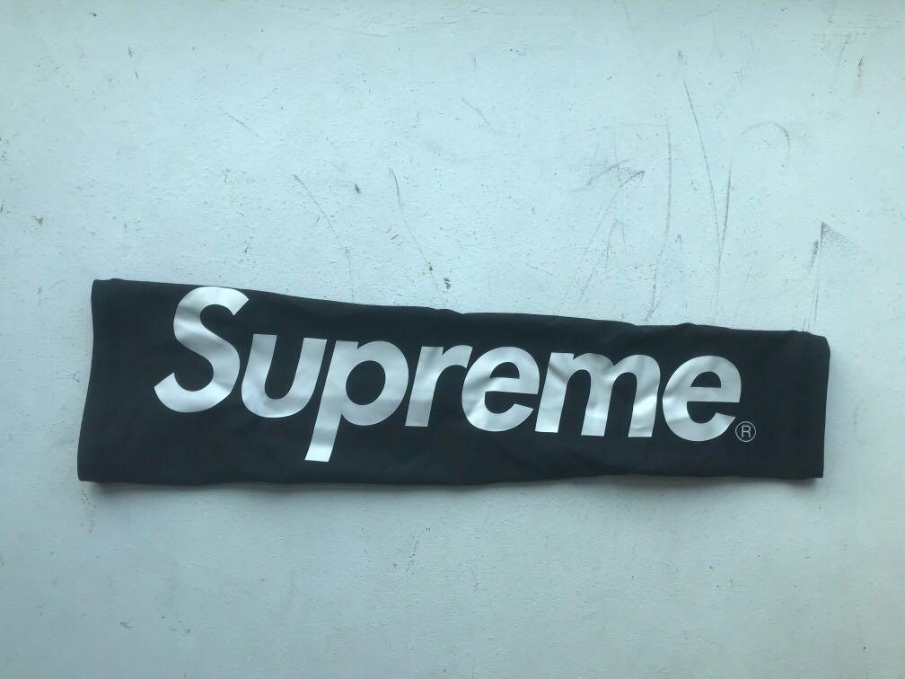 Supreme shooting deals sleeve black