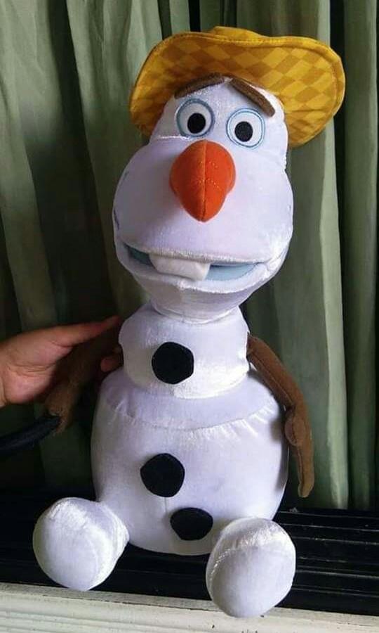 TAKE ALL-Japan Stuffedtoys (Category: Plushies & Soft Toys) located in Davao. Submitted by japan_ameri_kawaii_store (Listing ID 228291194, Image 2). Description: All clean, no flaws except for Olaf batt not working, stuffedtoy only. Sizes 13"-15" chubby size Add sf 222 via jrs to metro manila/luzon 1st to pay , ship same day if within cut off..