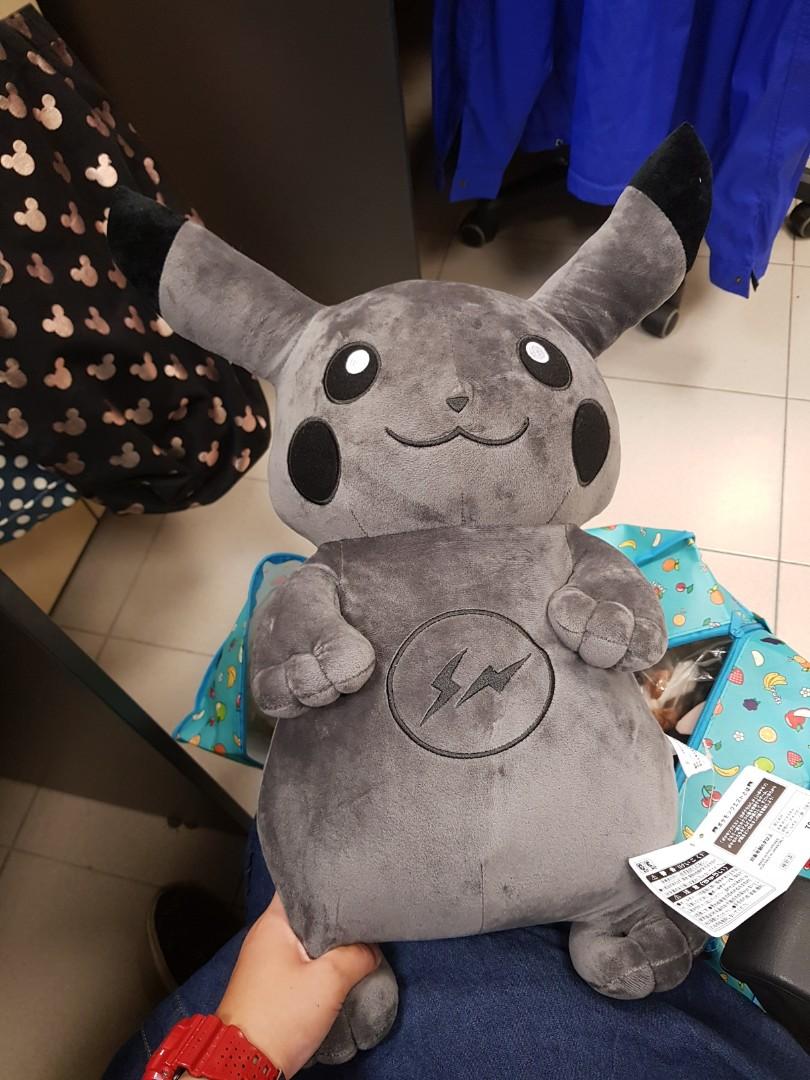 fragment black pikachu