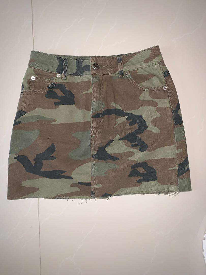 Camo skirt topshop outlet