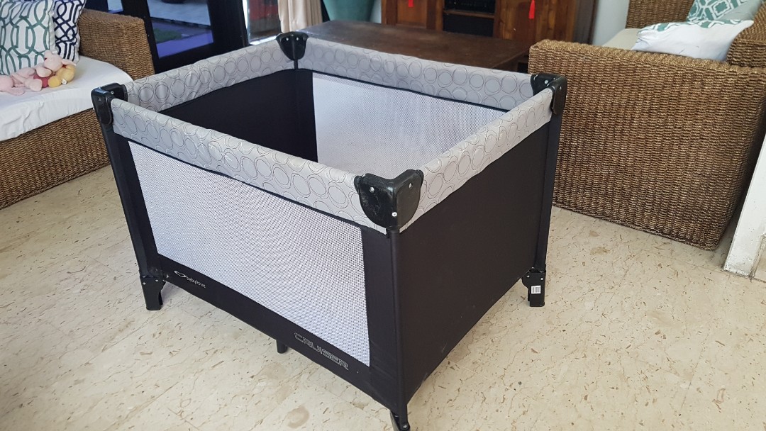 Travel cot Babylove Cruiser