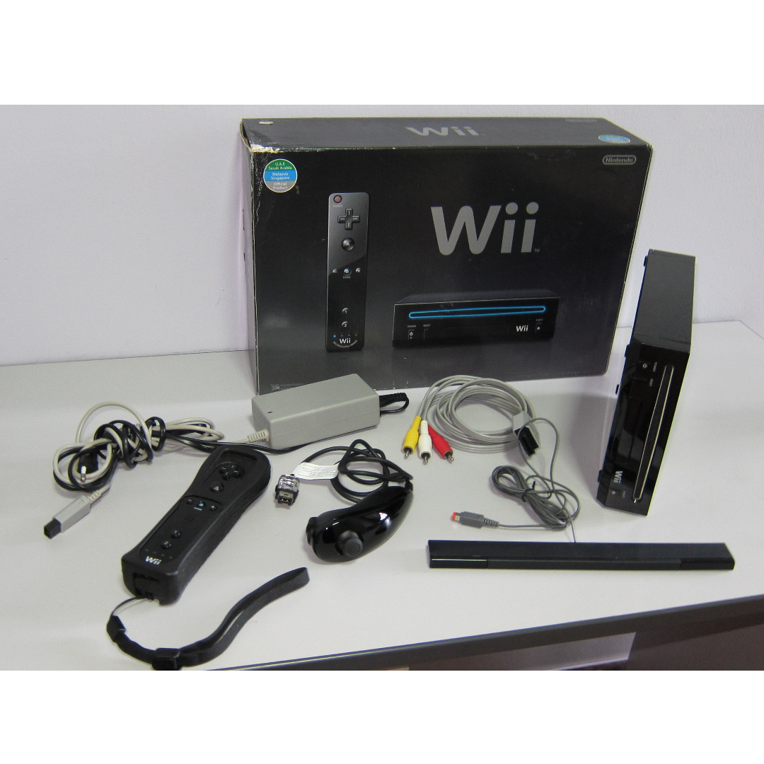 Wii Console with Homebrew and Wiiflow Channel, Toys & Games, Video