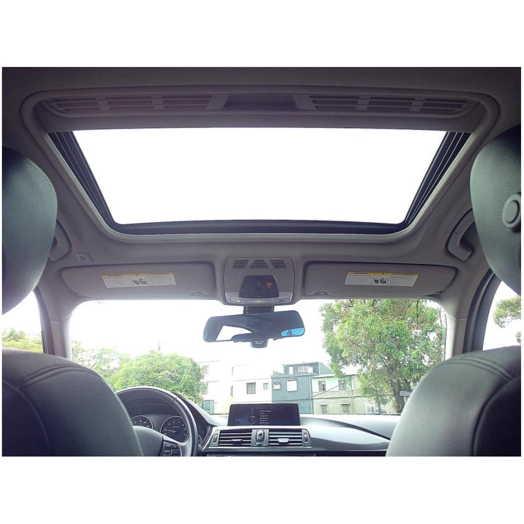 睿睿中古車 12年bmw 328i 黑有天窗車在桃園 汽車 汽車出售在旋轉拍賣