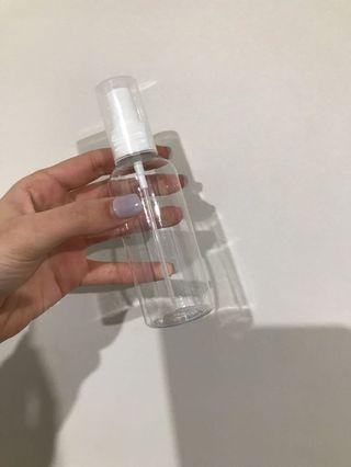clear travel spray bottle