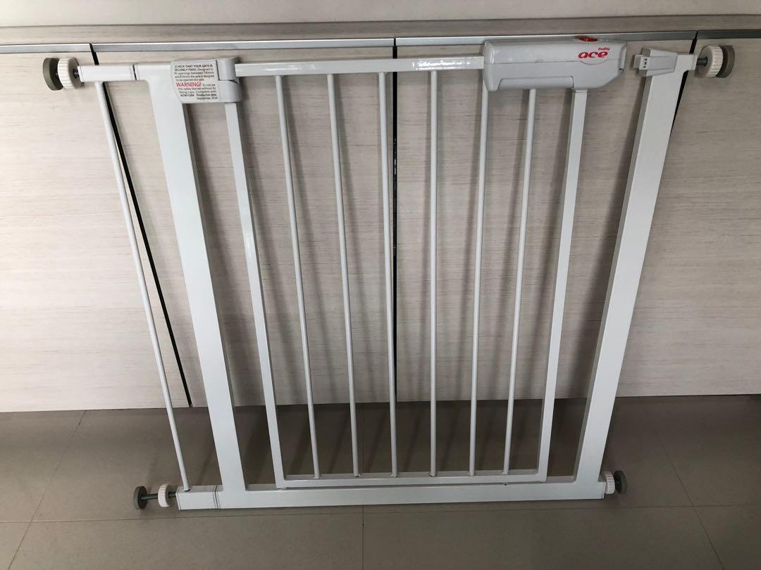 Baby Ace Kitchen Gate Babies Kids Cots Cribs On Carousell