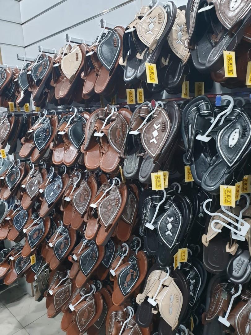 sandal arab saudi
