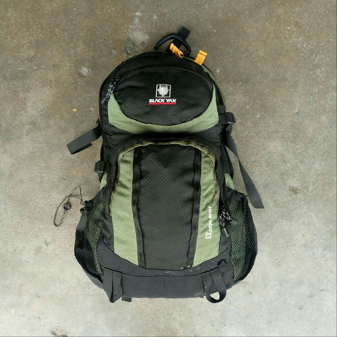 Black yak backpack hot sale