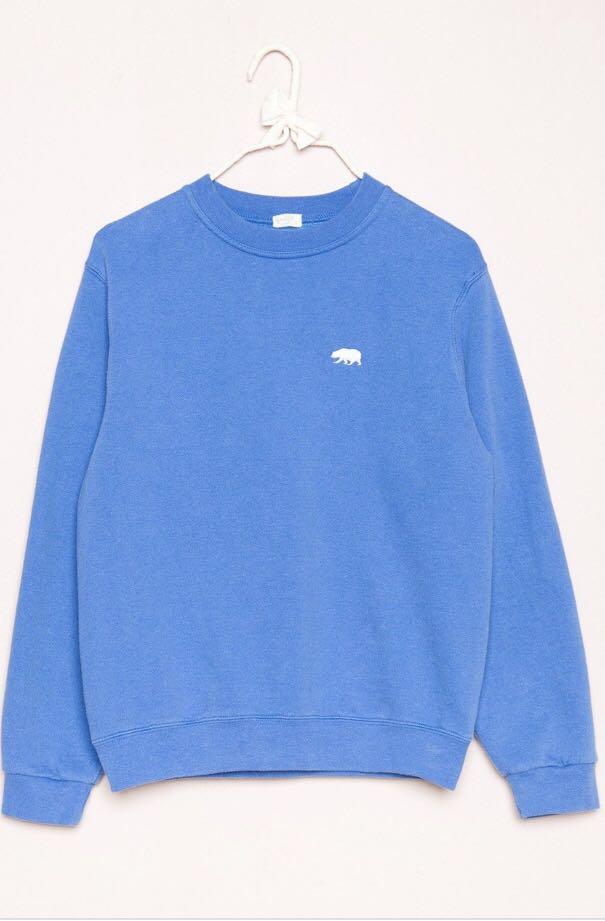 Brandy melville erica bear sweatshirt 2025