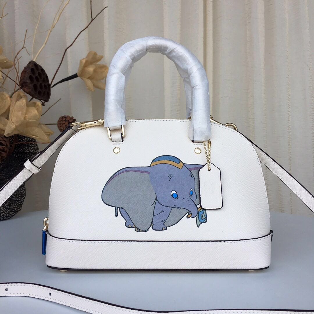 coach dumbo handbag