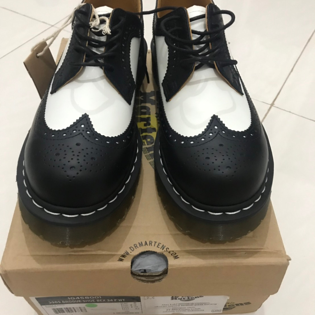 Doc marten black shop and white wingtips