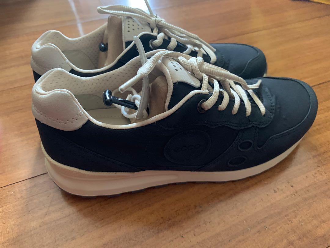 ecco rubber shoes