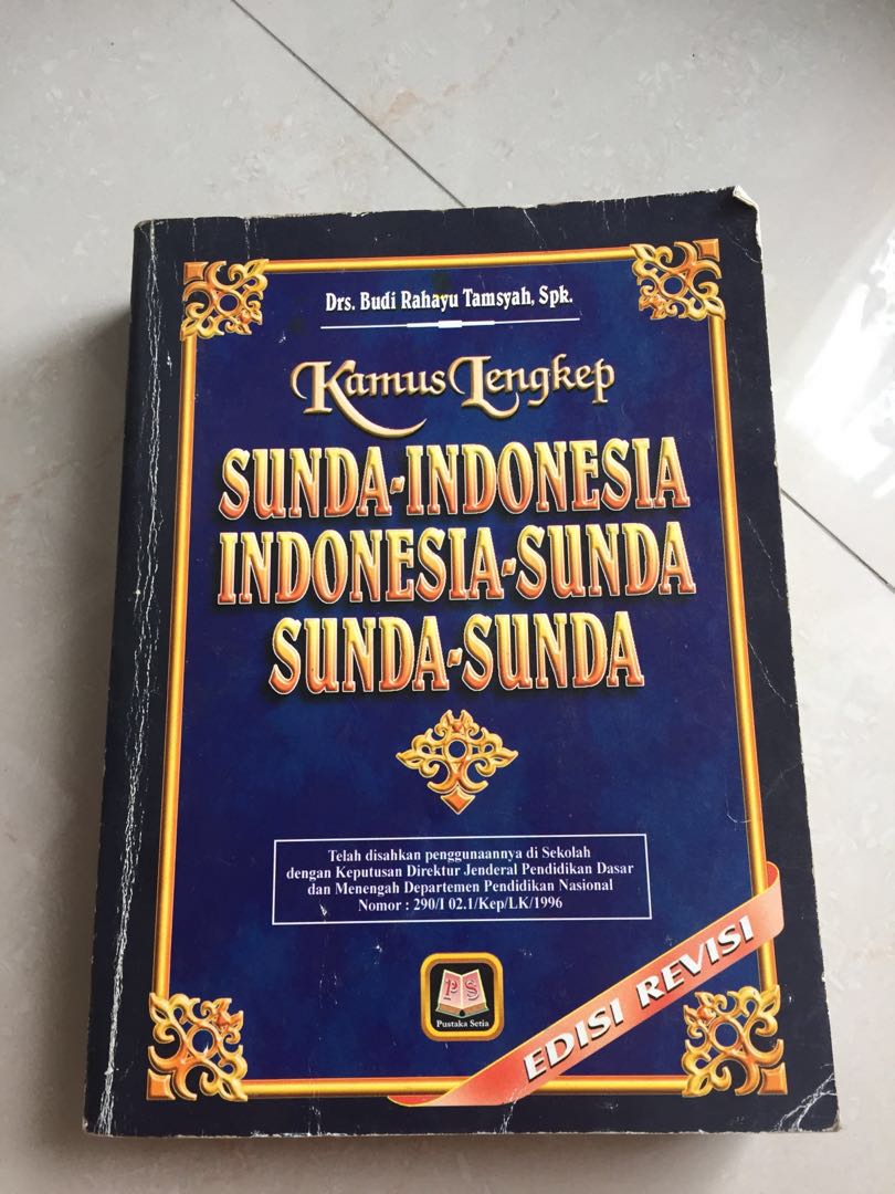 Kamus Lengkap Bahasa Sunda Indonesia Bapau Buku Alat Tulis Buku Di Carousell