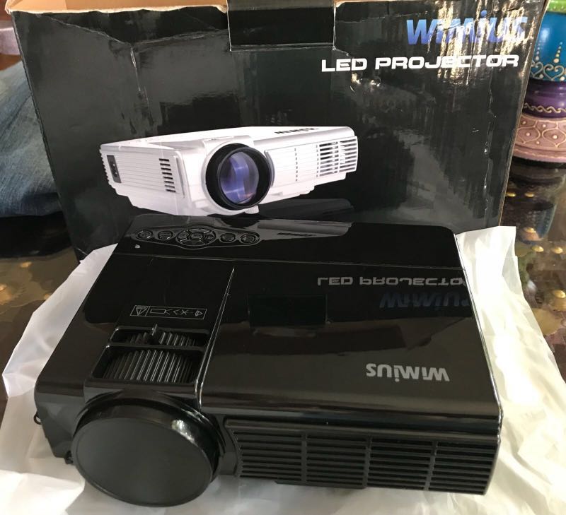 LED Projector, TV & Home Appliances, TV & Entertainment, Projectors on ...
