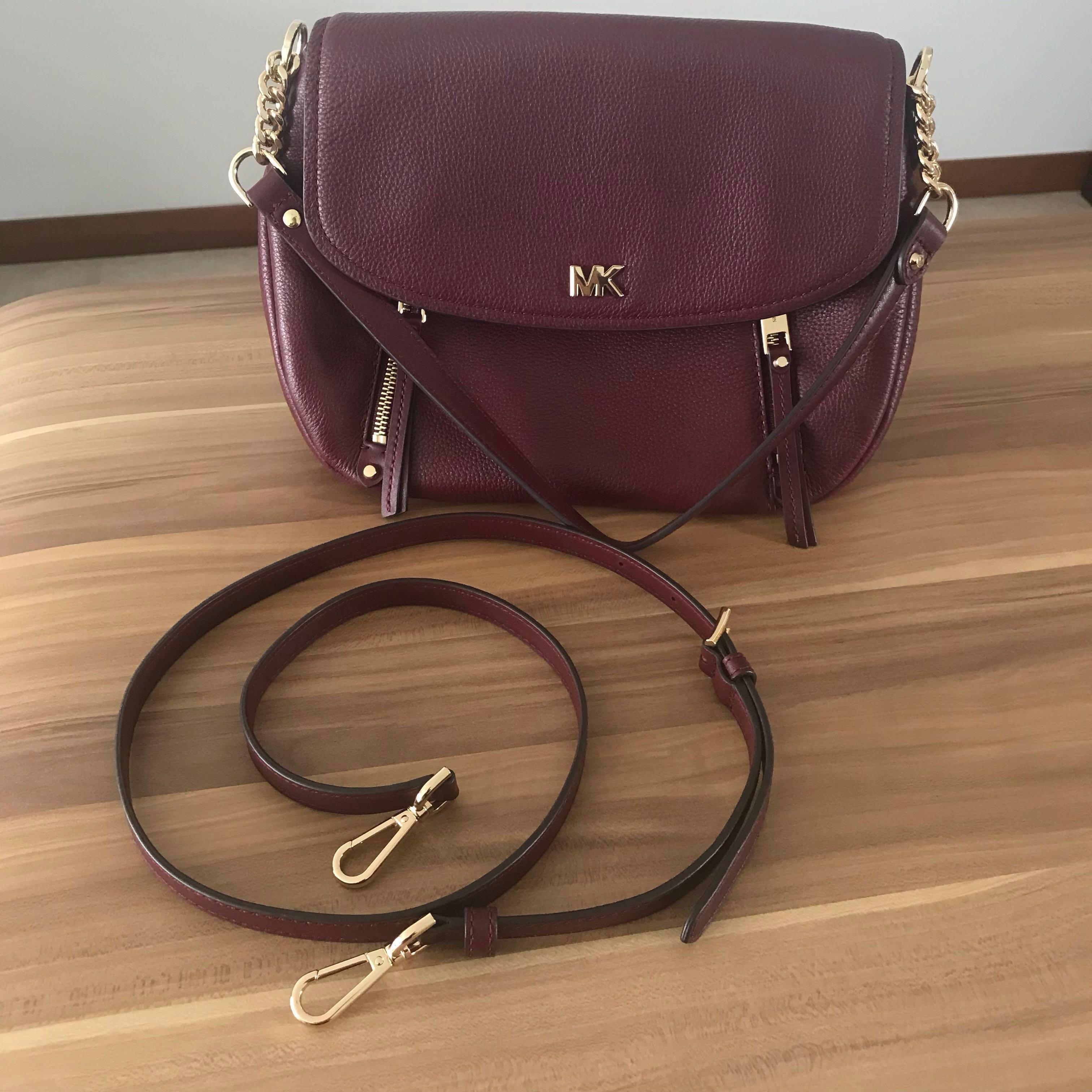 michael kors evie pebble