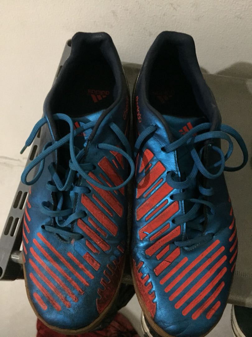 sepatu futsal adidas absolado