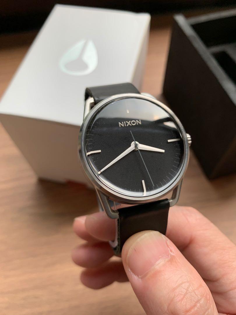Nixon mellor watch top